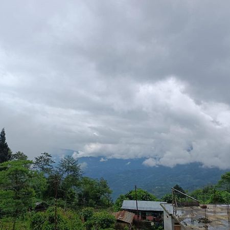 Mairung Gaon Farm Stay Rishop Экстерьер фото