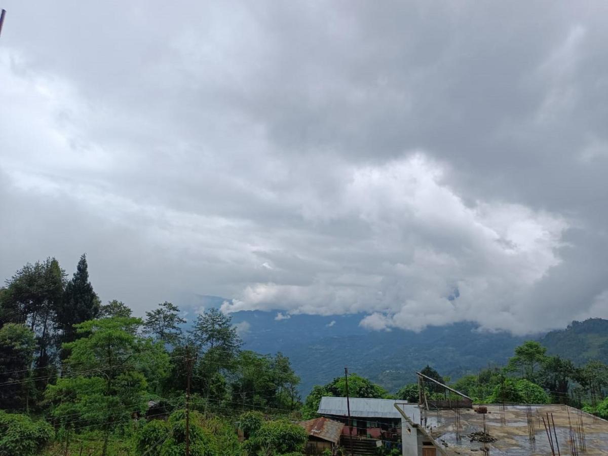 Mairung Gaon Farm Stay Rishop Экстерьер фото